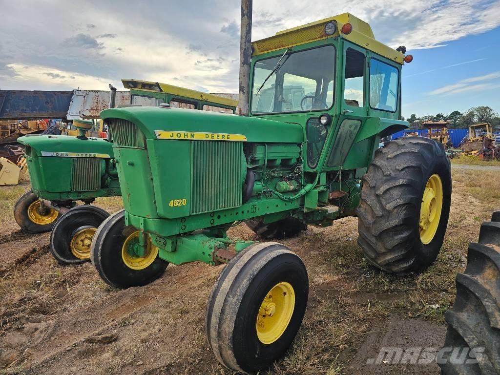 John Deere 4620 Tractoren