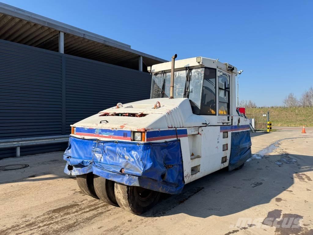 CAT RS-300B Bandenwalsen