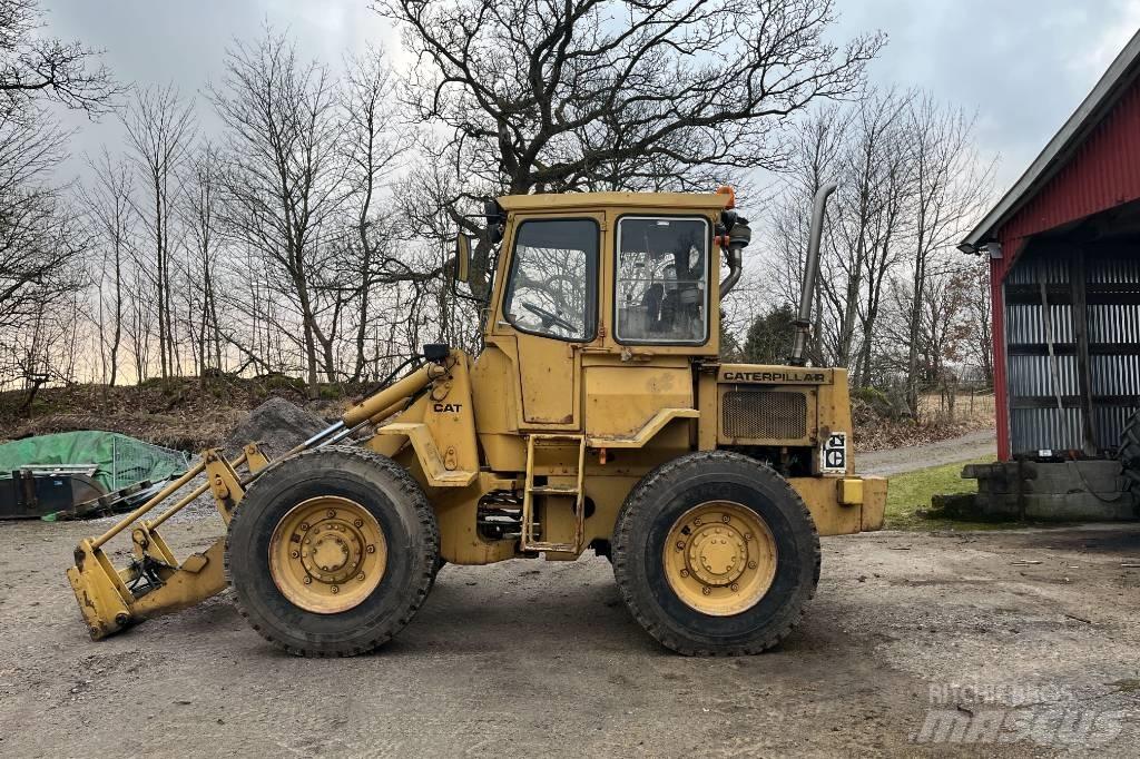 CAT 910 Wielladers