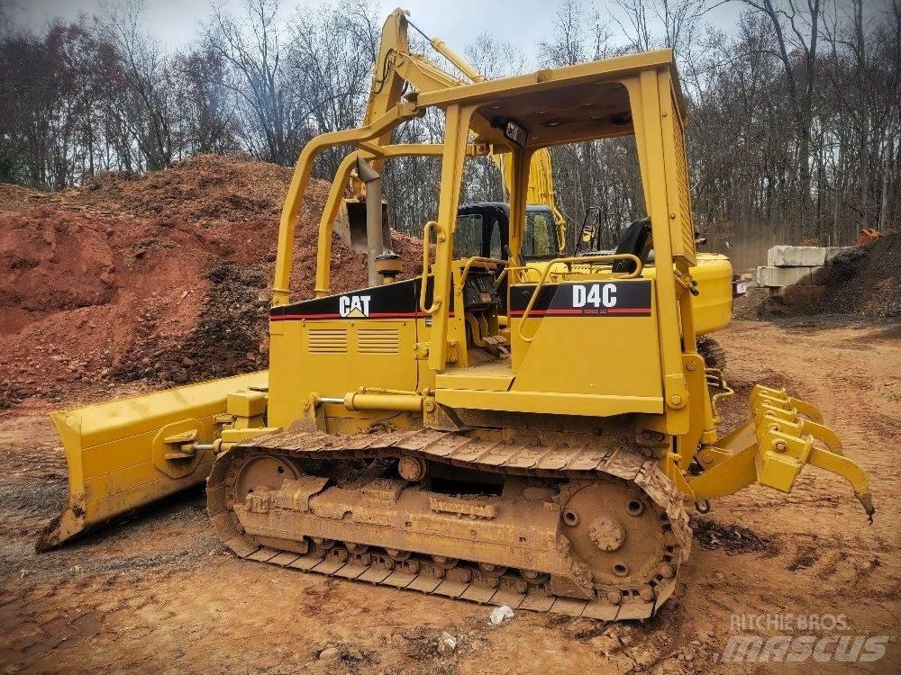 CAT D 4 C Rupsdozers