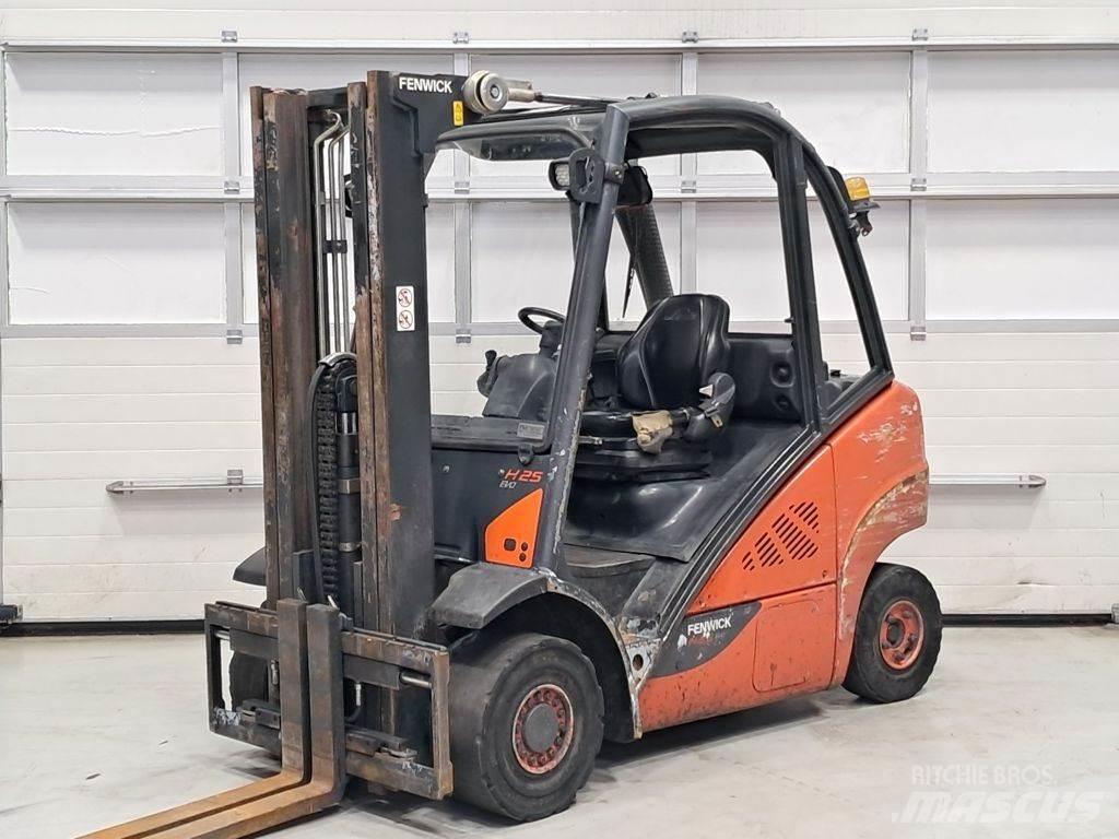 Linde H25D-02 Diesel heftrucks