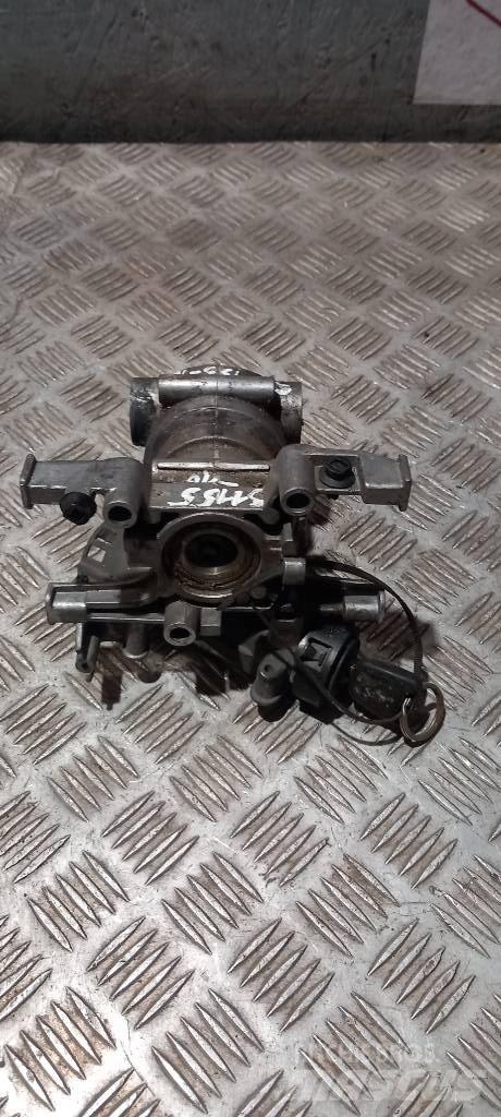 Scania R 420    1421785 Cabine en interieur