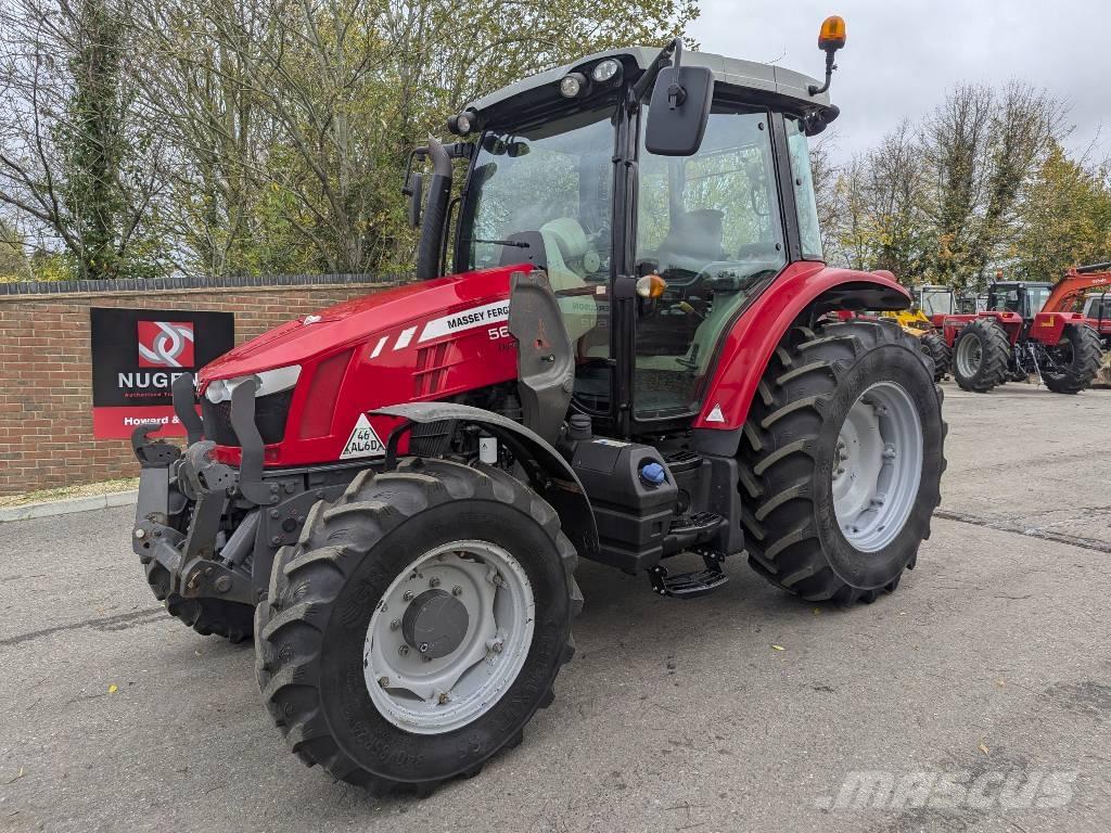 Massey Ferguson 5612 Tractoren