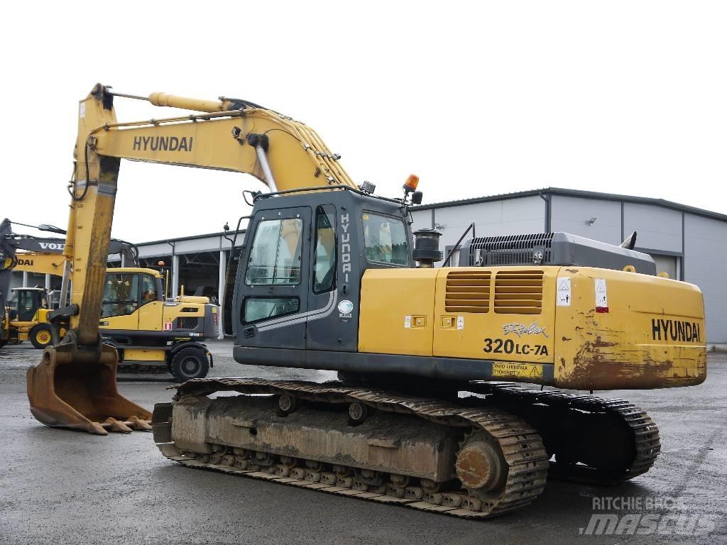 Hyundai R 320 LC-7A Rupsgraafmachines