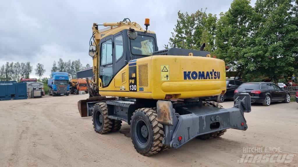 Komatsu PW 130-7K Wielgraafmachines