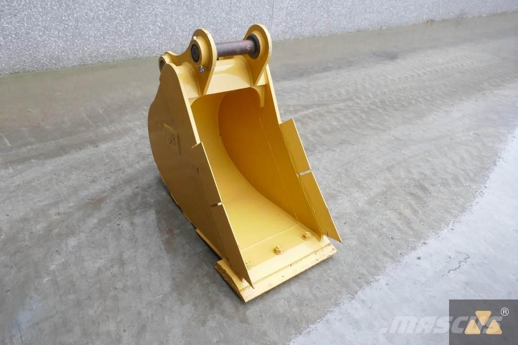 CAT 313 Bucket Bakken