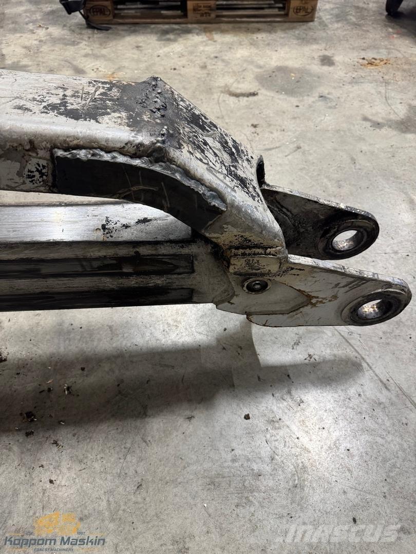 Komatsu 105F Uitrijwagenkranen