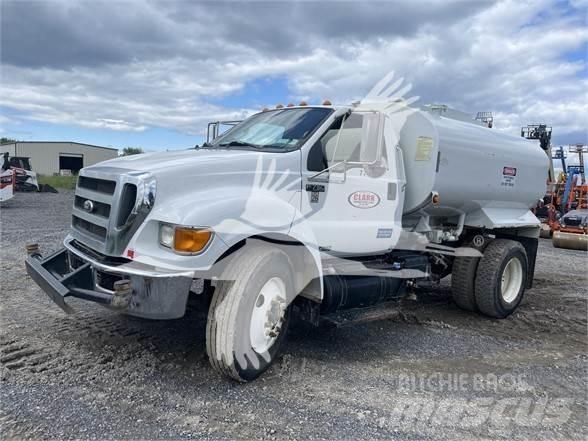 Ford F750 XL Water tankwagens