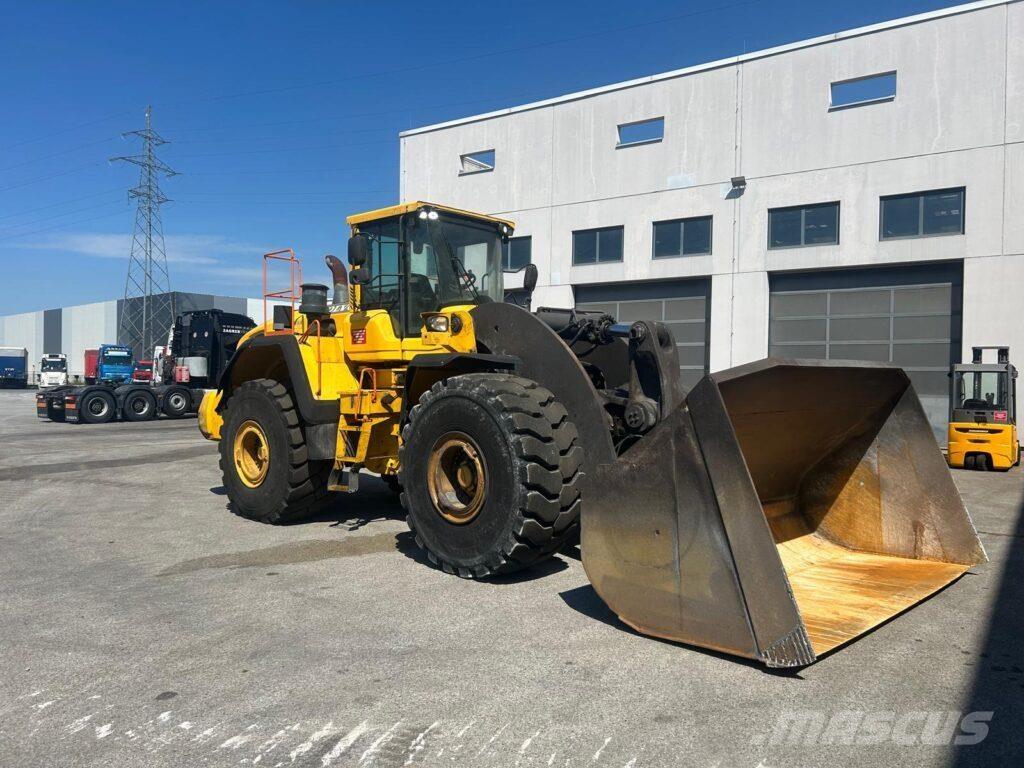 Volvo L250G Wielladers