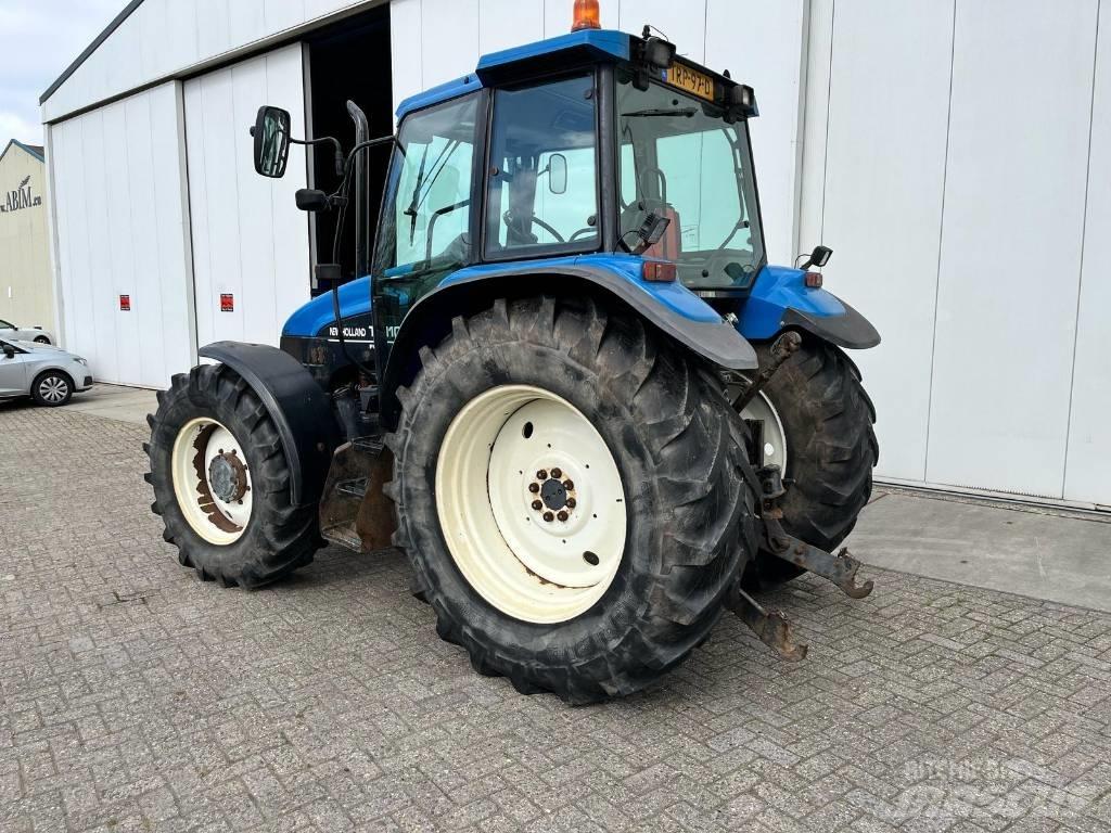 New Holland TS 110 Tractoren