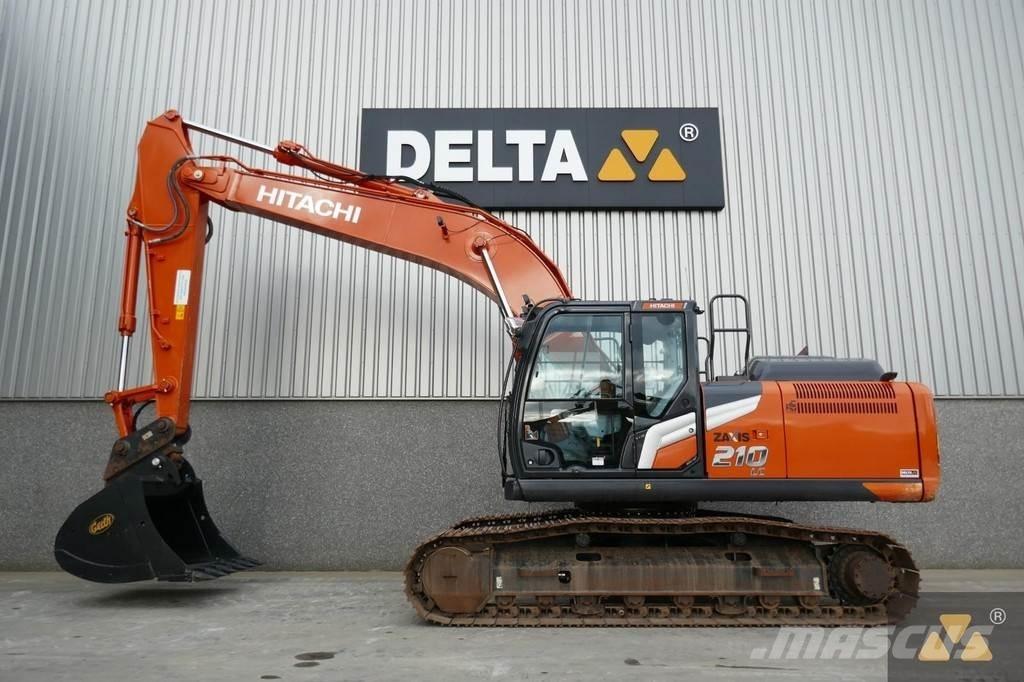 Hitachi ZX210LC-7 Rupsgraafmachines