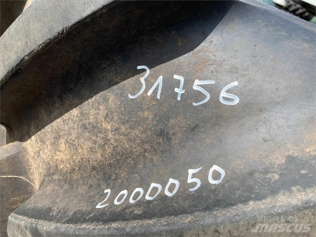 Michelin 600/65R28 Banden, wielen en velgen