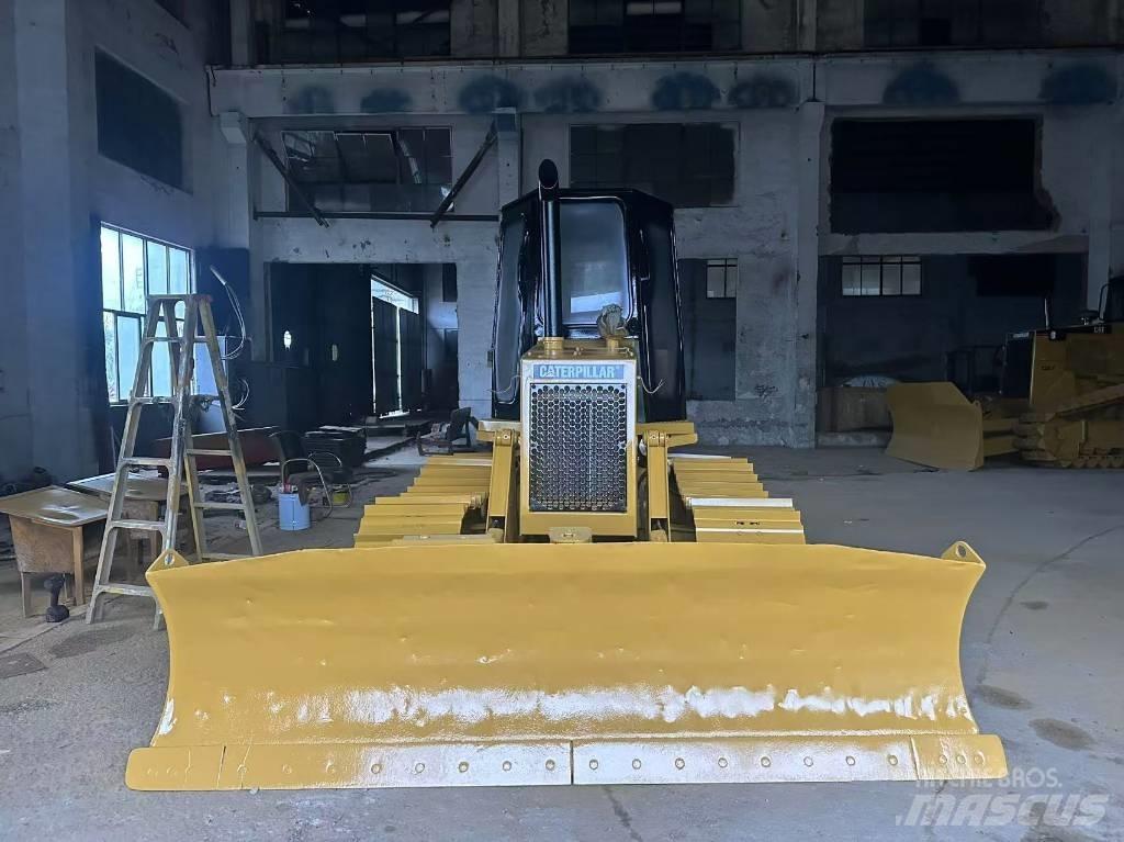 CAT D 4 C Rupsdozers