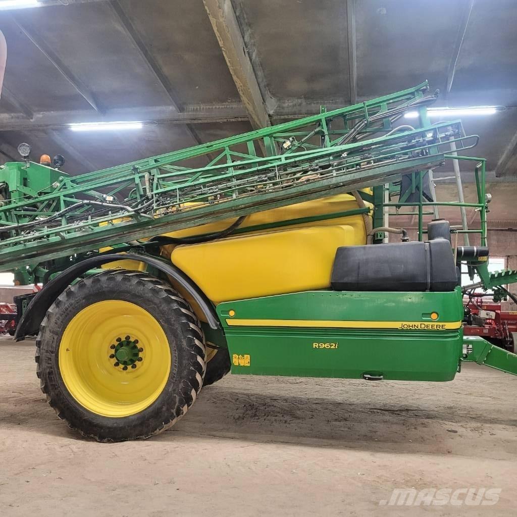 John Deere R 962 i Getrokken spuitmachines