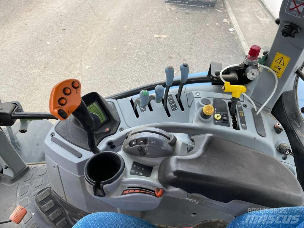 New Holland T 7.210 Tractoren