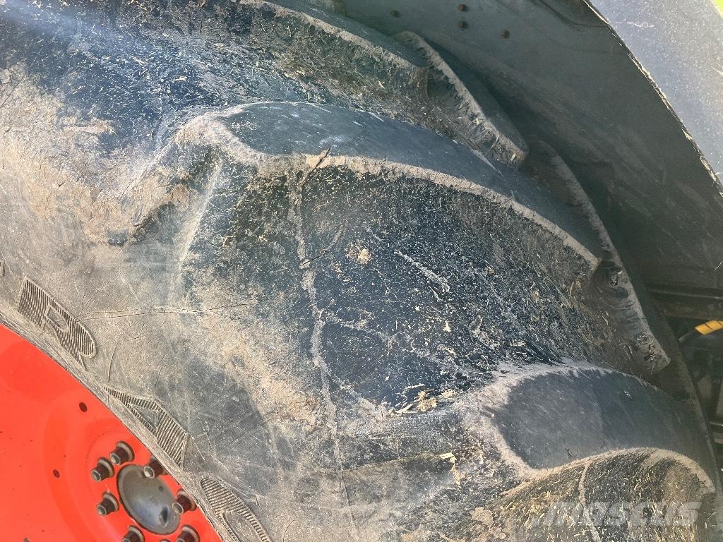 CLAAS Ares 697 ATZ Tractoren