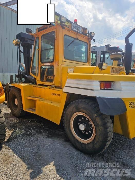 Hyundai 100D Heftrucks overige