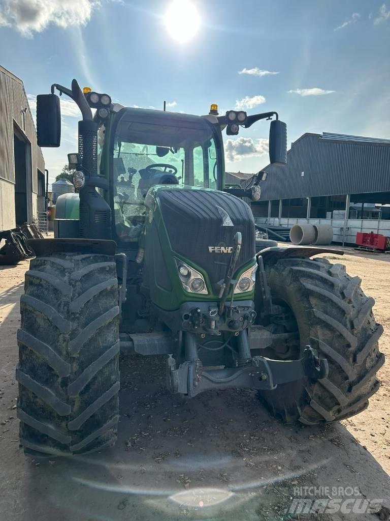 Fendt 724 Profi Plus Tractoren