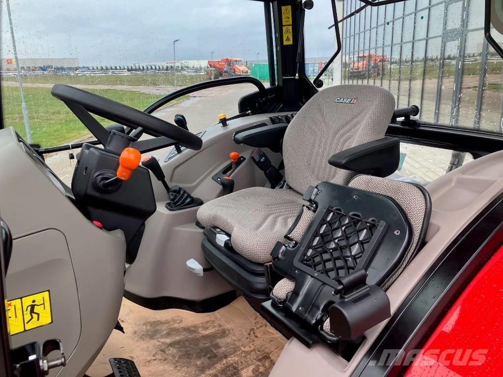 Case IH Farmall 100A Tractoren