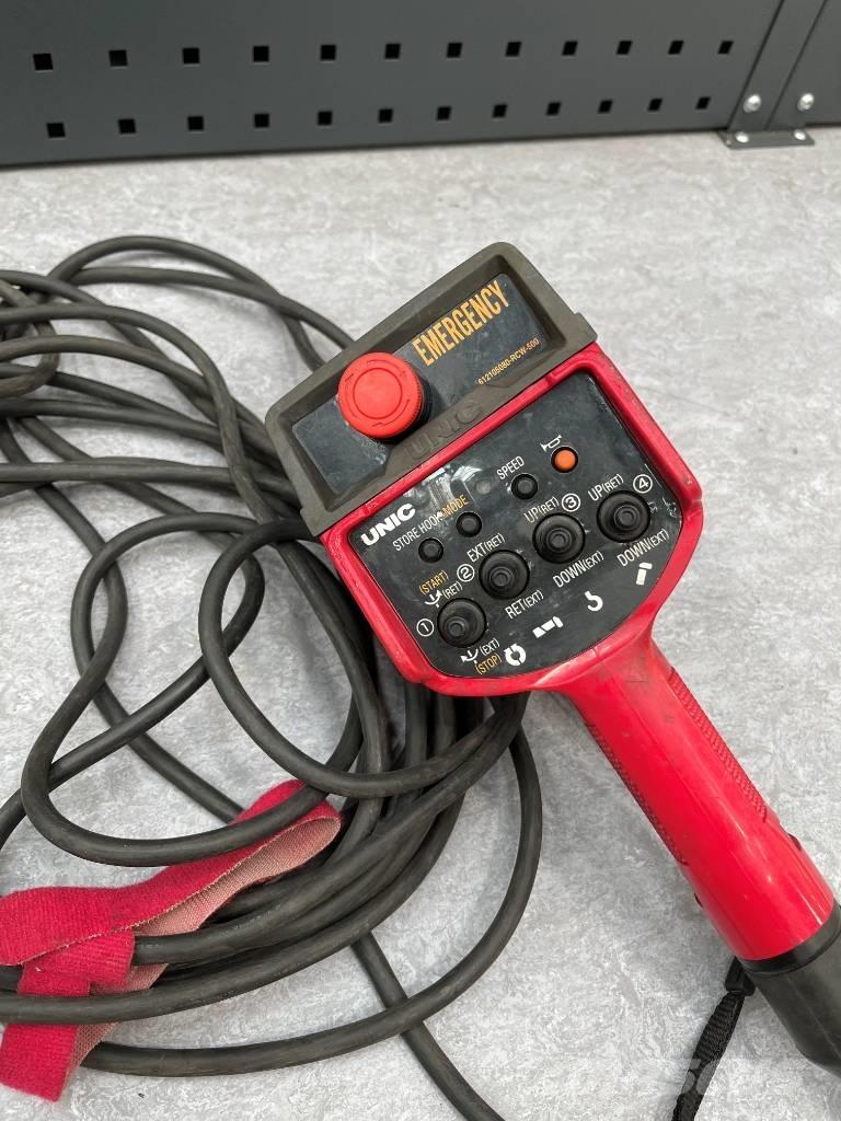 Unic URW 295 Minikranen