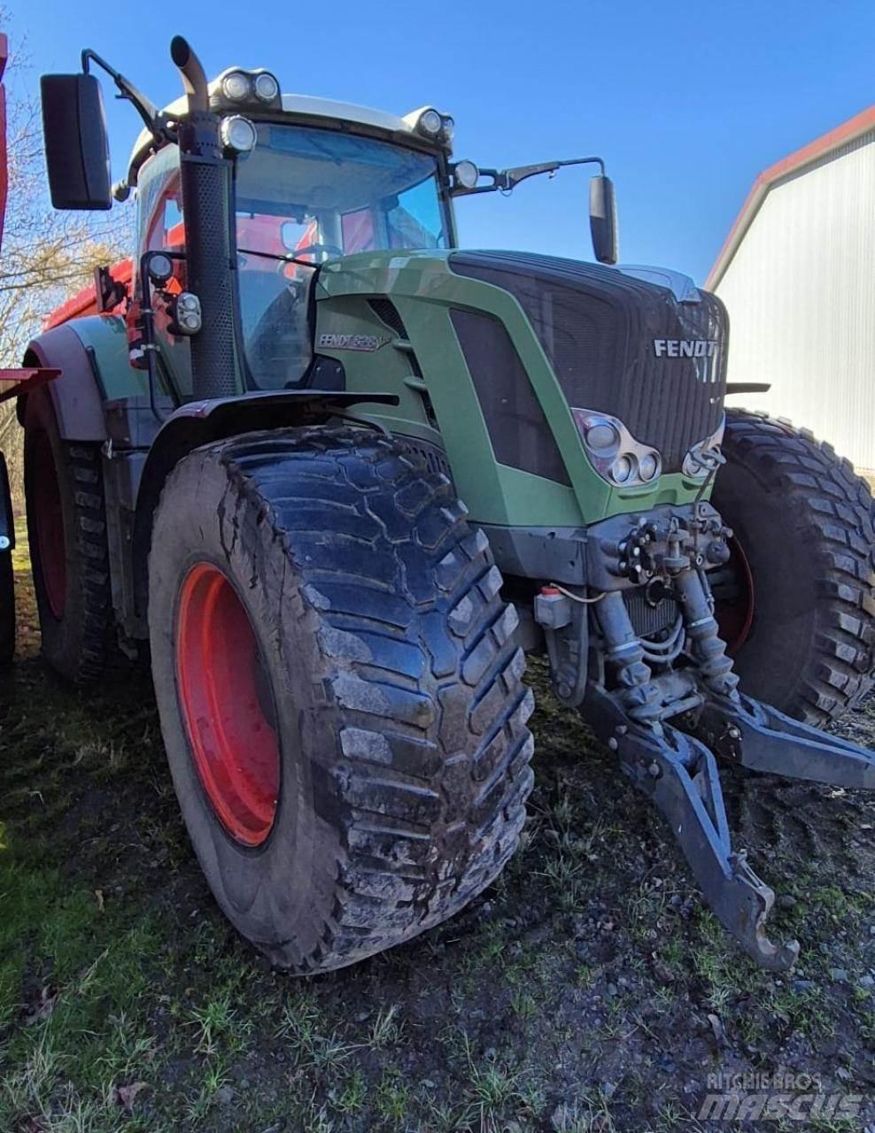 Fendt 828 Vario Tractoren