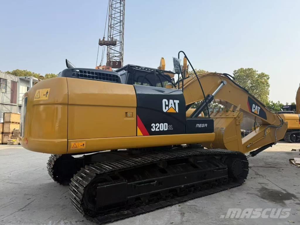 CAT 320d2 Midigraafmachines 7t - 12t