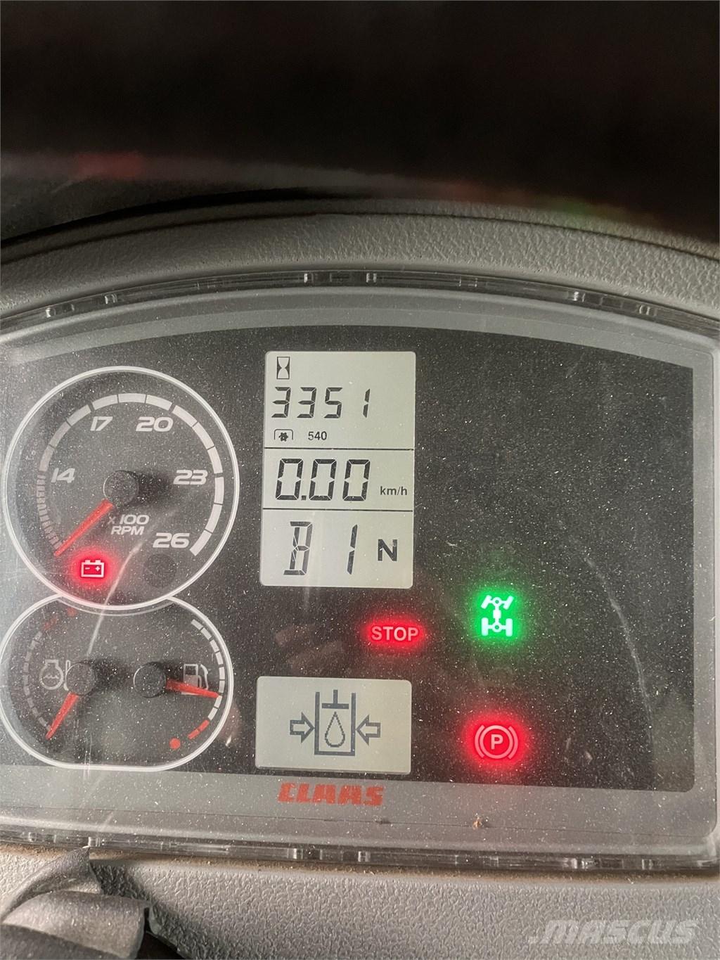 CLAAS Arion 410 Tractoren