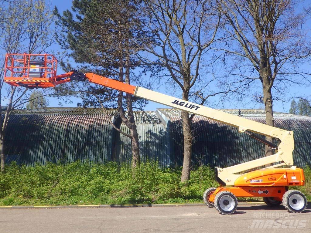 JLG E600JP Telescoophoogwerkers