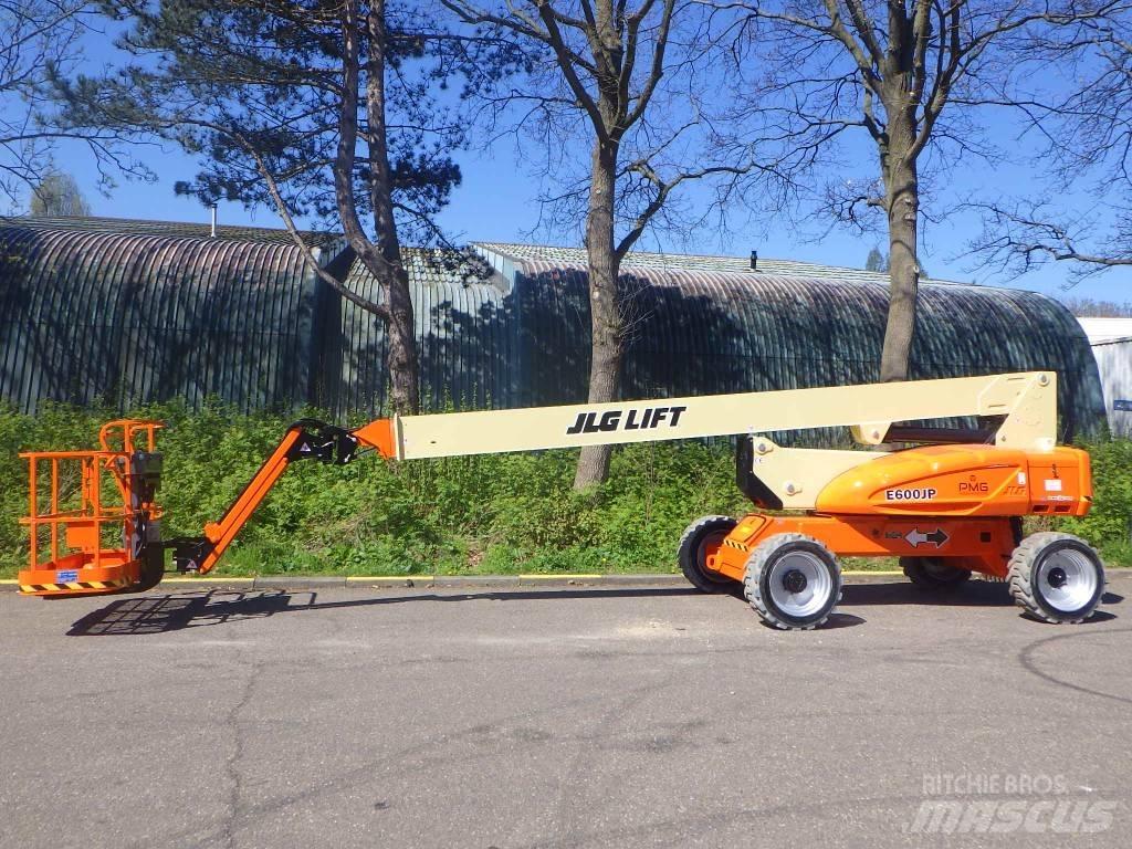JLG E600JP Telescoophoogwerkers