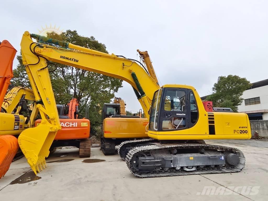 Komatsu PC 200-6 Rupsgraafmachines