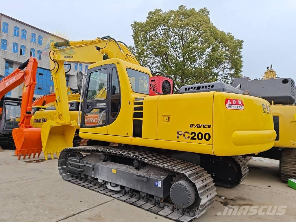 Komatsu PC 200-6 Rupsgraafmachines