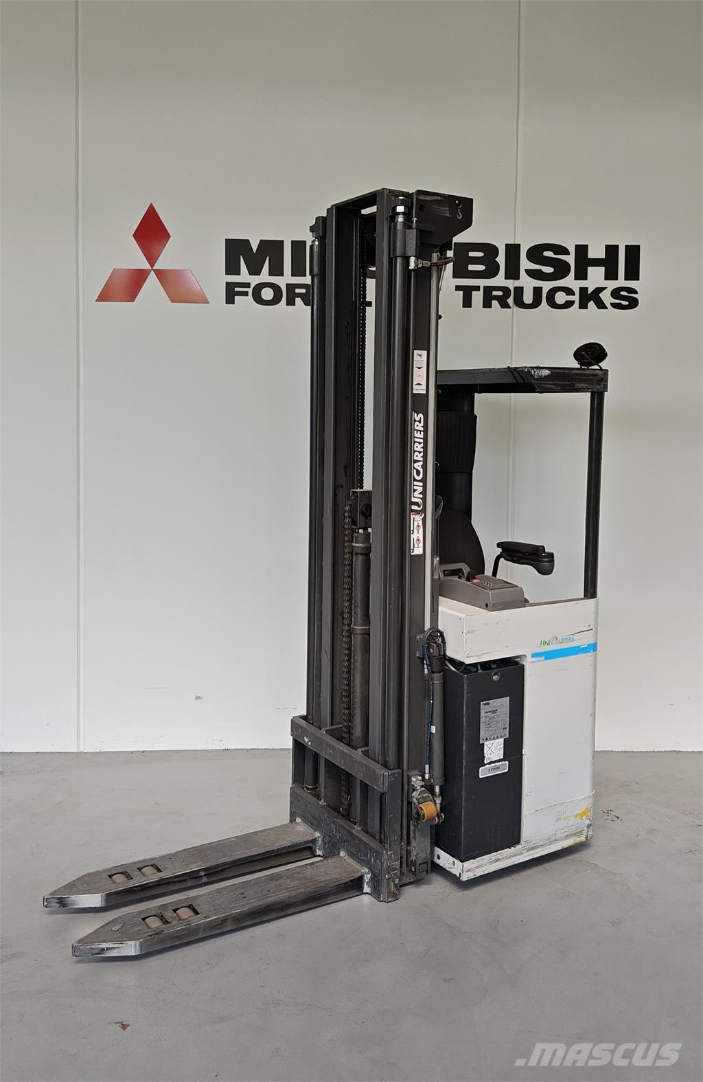 Atlet XSN160 Zelfrijdende stapelaars