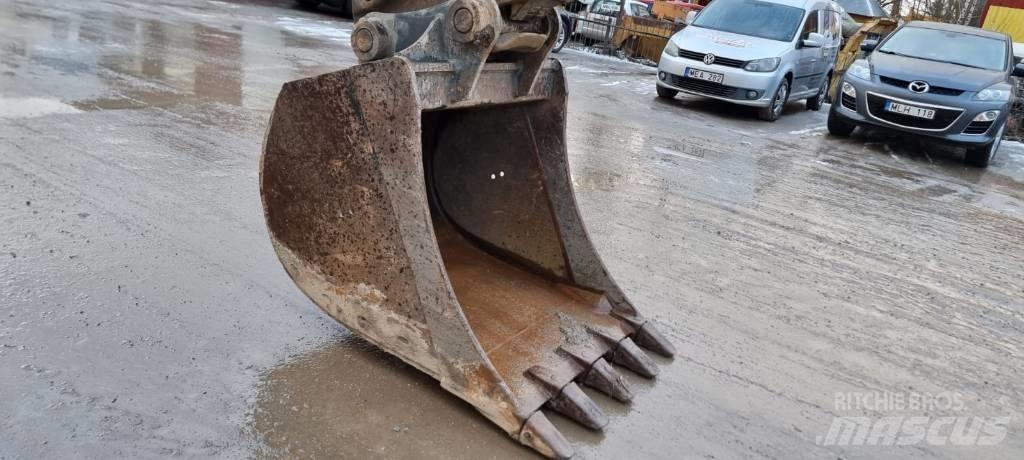 CASE CX 210 D Rupsgraafmachines