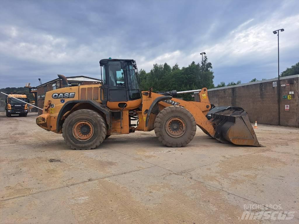 CASE 821 FXR Wielladers
