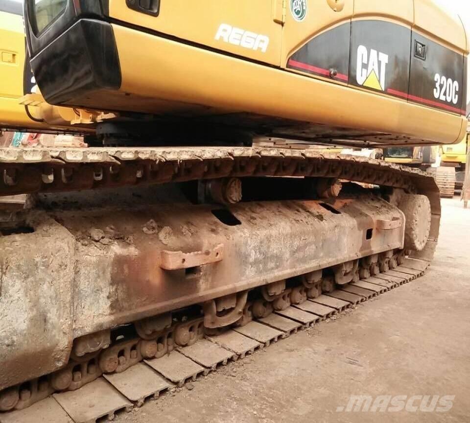 CAT 320 C Rupsgraafmachines