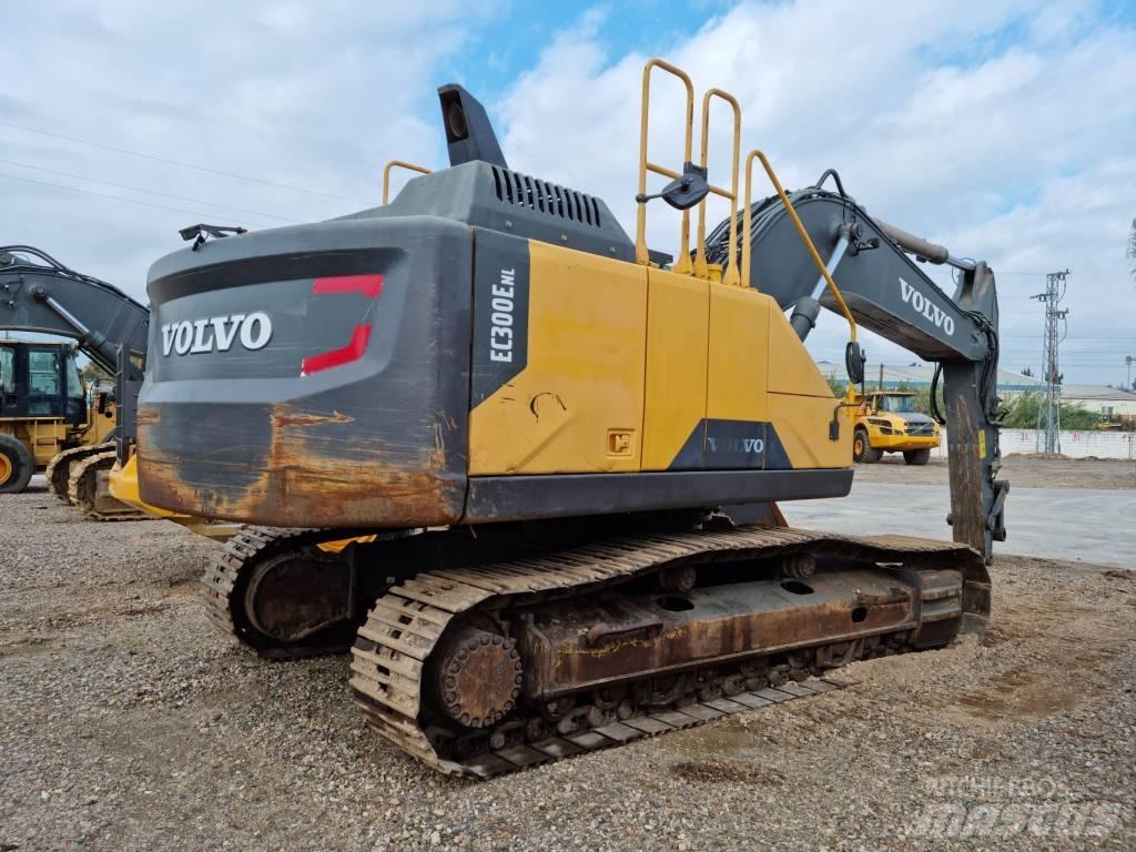 Volvo EC 300 E Rupsgraafmachines