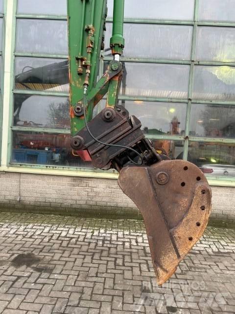 Hitachi EX120 Rupsgraafmachines