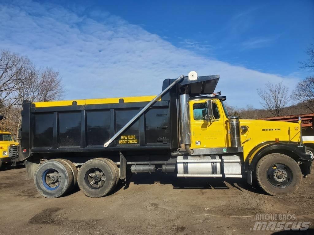 Western Star 4964-2 Kipper
