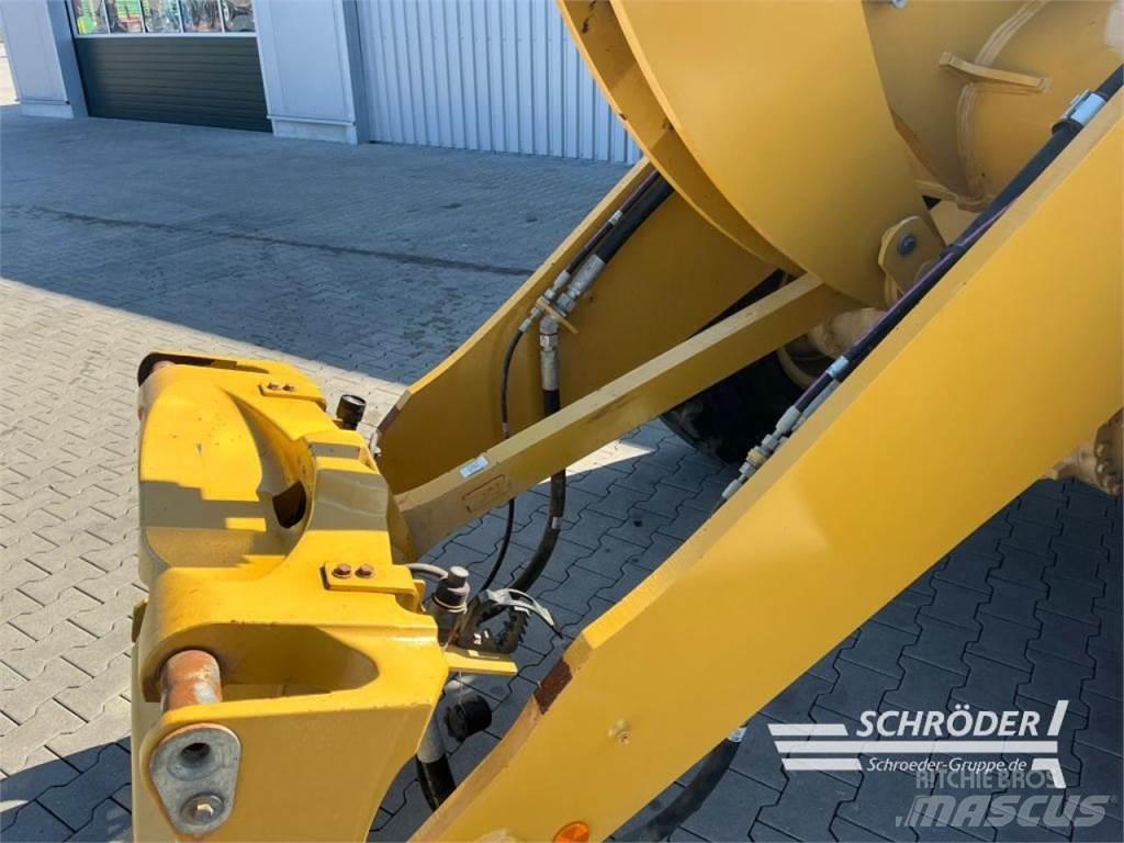 CAT 938 HL Wielladers