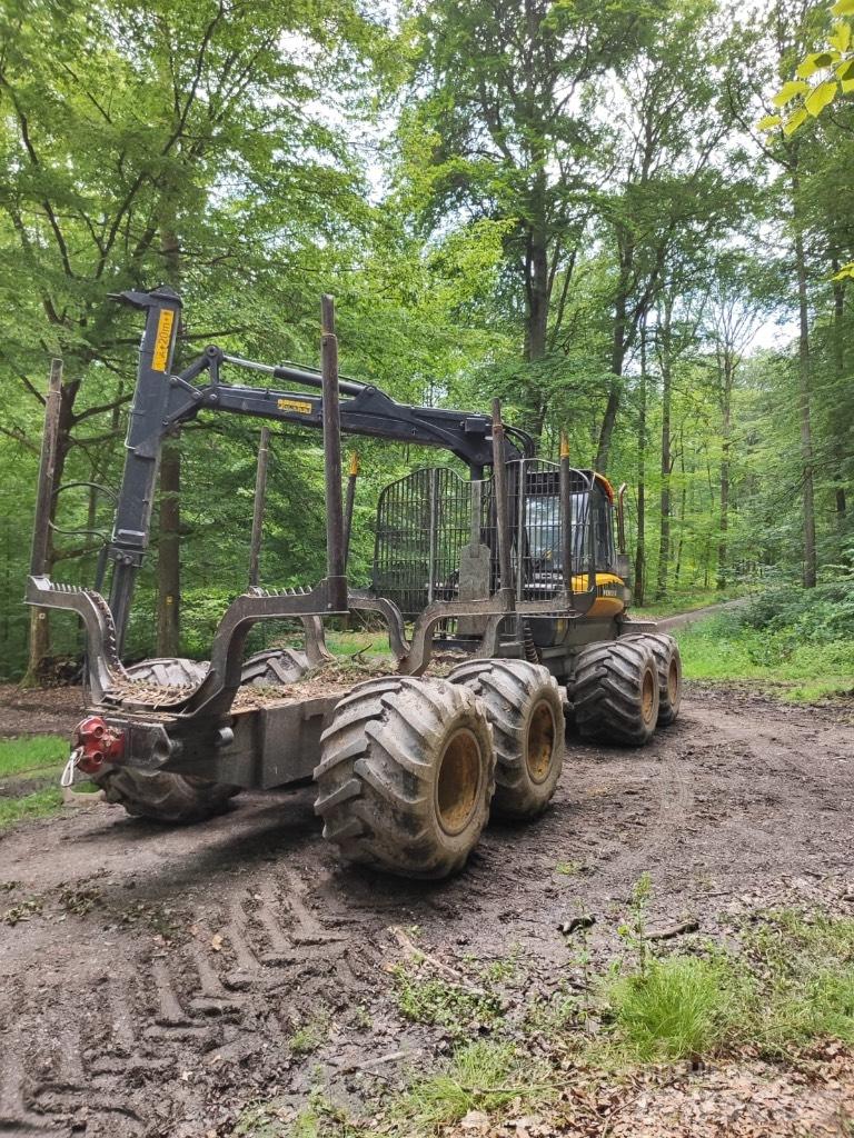 Ponsse Elk Uitrijwagens