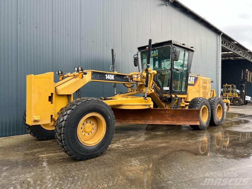 CAT 140 K Graders