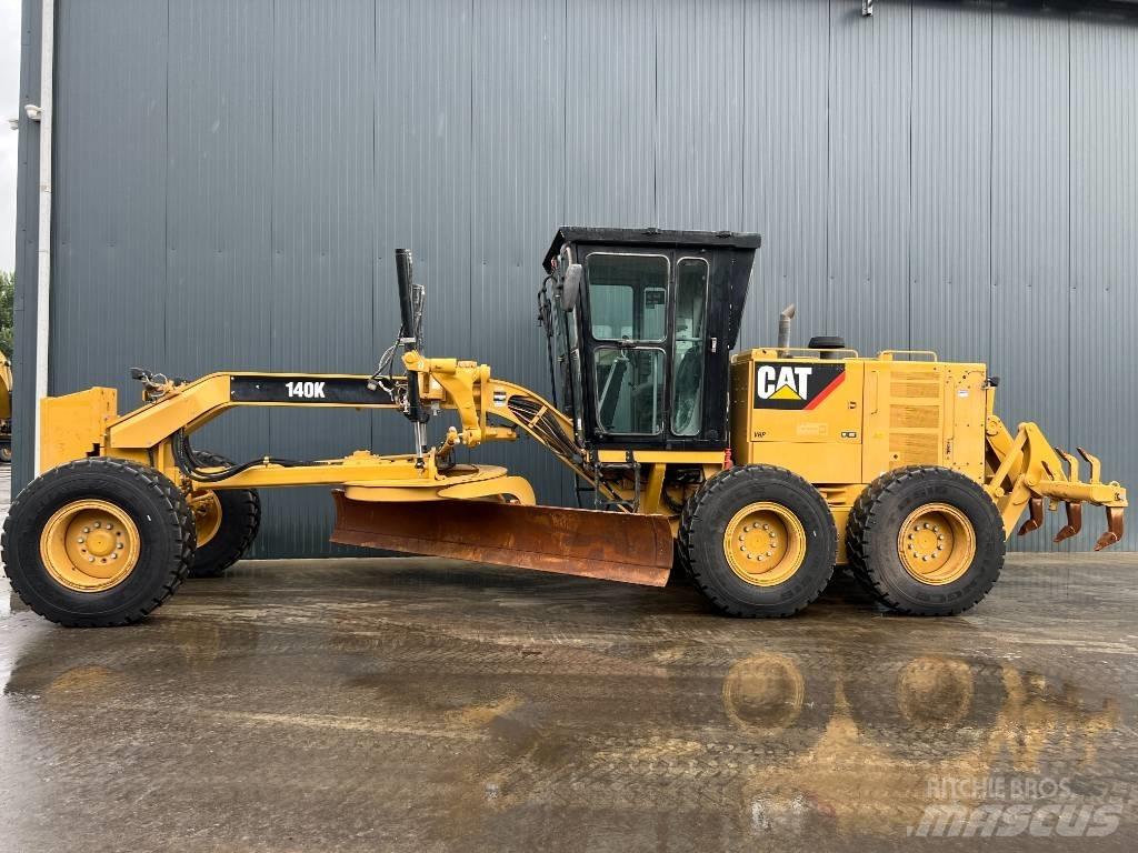 CAT 140 K Graders