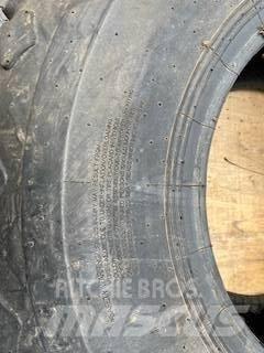 Armour 23.1-26 Banden, wielen en velgen
