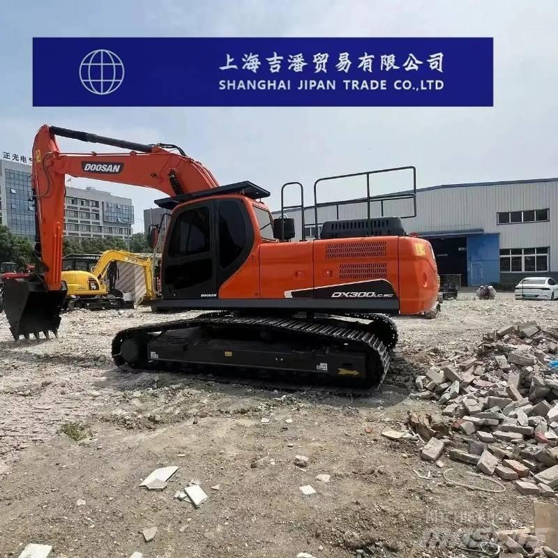Doosan DX 300 Rupsgraafmachines