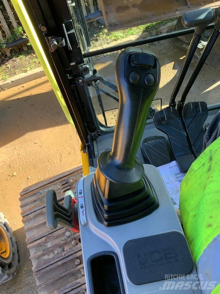 JCB 245XR LC Rupsgraafmachines
