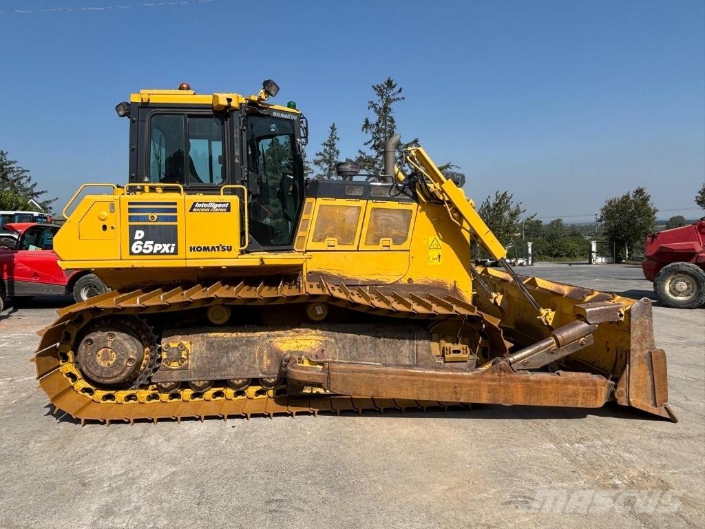 Komatsu D 65 PXi-18 Rupsdozers