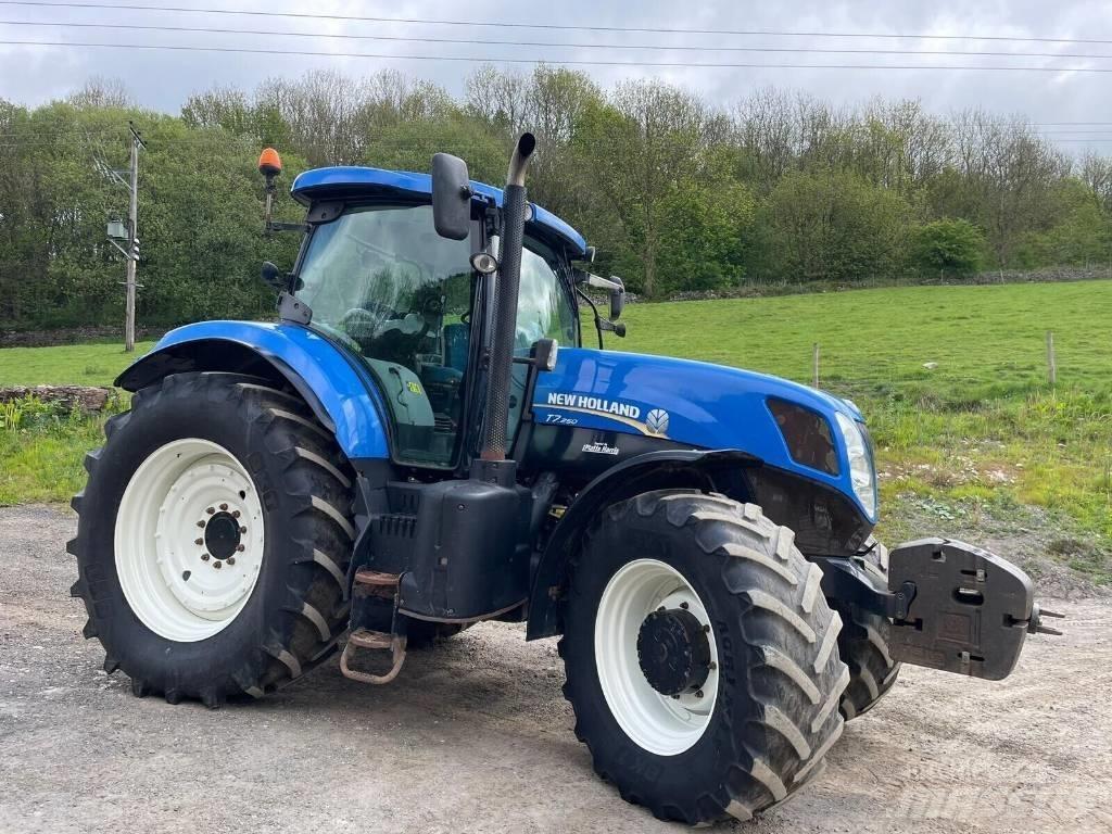 New Holland T 7.250 Tractoren