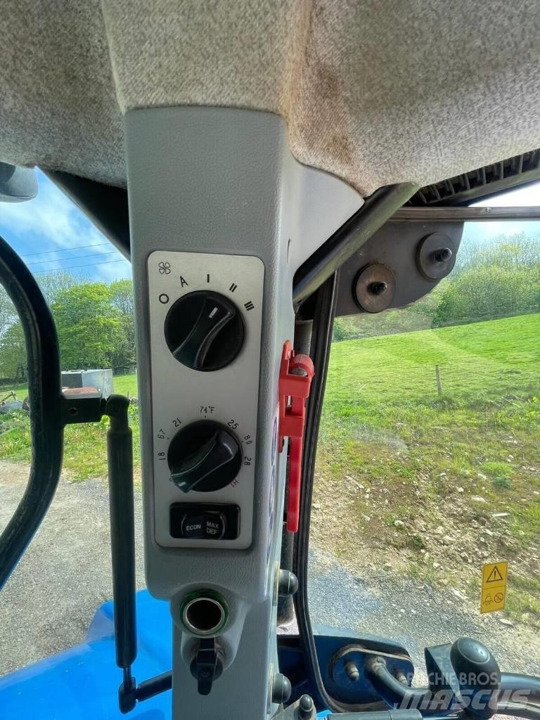 New Holland T 7.250 Tractoren