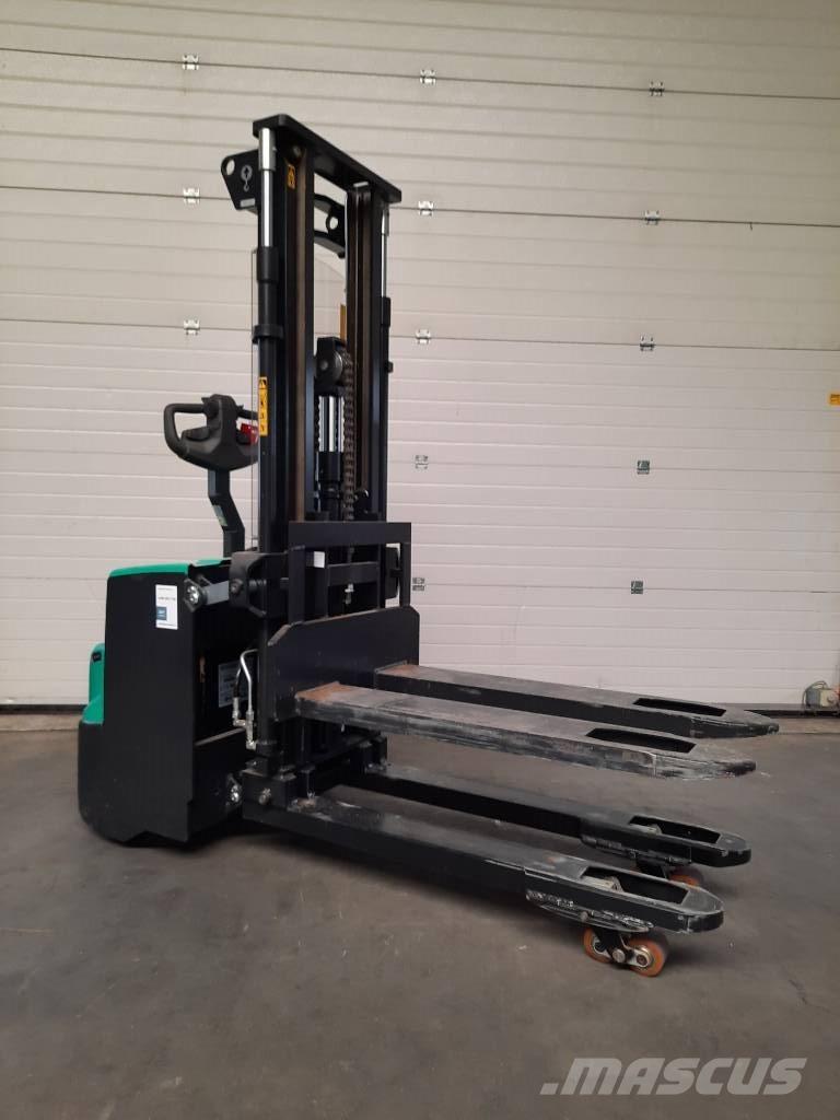 Mitsubishi SBP12N3I Meeloop stapelaar