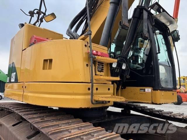 CAT 328 D LCR Rupsgraafmachines